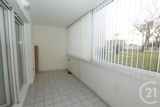 Appartement F2 à louer None