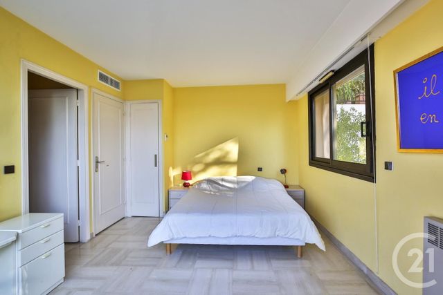 Afficher la photo en grand Appartement F4 à louer - 4 pièces - 200.12 m2 - NICE - 06 - PROVENCE-ALPES-COTE-D-AZUR - Century 21 Lafage Transactions