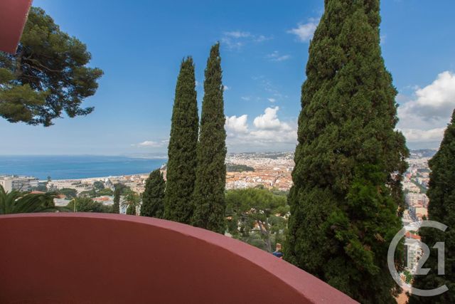 Afficher la photo en grand Appartement F3 à vendre - 2 pièces - 72.58 m2 - NICE - 06 - PROVENCE-ALPES-COTE-D-AZUR - Century 21 Lafage Transactions