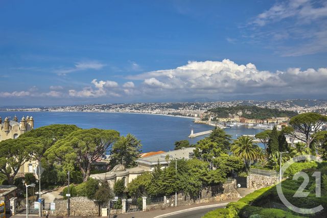 Appartement F4 à vendre - 4 pièces - 95.23 m2 - NICE - 06 - PROVENCE-ALPES-COTE-D-AZUR - Century 21 Lafage Transactions Appartement F4 à vendre - 4 pièces - 95.23 m2 - NICE - 06 - PROVENCE-ALPES-COTE-D-AZUR - Century 21 Lafage Transactions