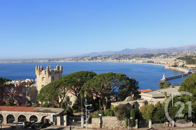 Appartement F4 à vendre - 4 pièces - 95.23 m2 - NICE - 06 - PROVENCE-ALPES-COTE-D-AZUR - Century 21 Lafage Transactions Appartement F4 à vendre - 4 pièces - 95.23 m2 - NICE - 06 - PROVENCE-ALPES-COTE-D-AZUR - Century 21 Lafage Transactions