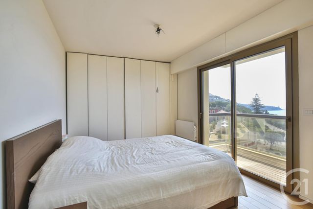Appartement F4 à vendre - 4 pièces - 95.23 m2 - NICE - 06 - PROVENCE-ALPES-COTE-D-AZUR - Century 21 Lafage Transactions Appartement F4 à vendre - 4 pièces - 95.23 m2 - NICE - 06 - PROVENCE-ALPES-COTE-D-AZUR - Century 21 Lafage Transactions