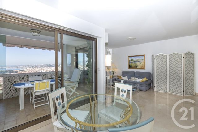 Afficher la photo en grand Appartement F2 à vendre - 2 pièces - 39.6 m2 - NICE - 06 - PROVENCE-ALPES-COTE-D-AZUR - Century 21 Lafage Transactions