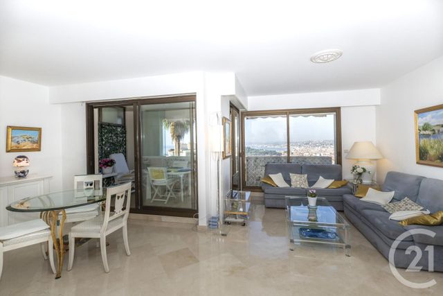Afficher la photo en grand Appartement F2 à vendre - 2 pièces - 39.6 m2 - NICE - 06 - PROVENCE-ALPES-COTE-D-AZUR - Century 21 Lafage Transactions