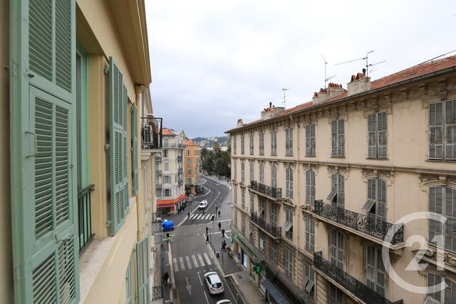 Appartement F2 à louer - 2 pièces - 53.78 m2 - NICE - 06 - PROVENCE-ALPES-COTE-D-AZUR - Century 21 Lafage Transactions Appartement F2 à louer - 2 pièces - 53.78 m2 - NICE - 06 - PROVENCE-ALPES-COTE-D-AZUR - Century 21 Lafage Transactions