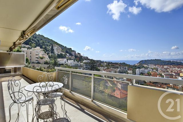 Afficher la photo en grand Appartement F4 à vendre - 4 pièces - 103.0 m2 - NICE - 06 - PROVENCE-ALPES-COTE-D-AZUR - Century 21 Lafage Transactions