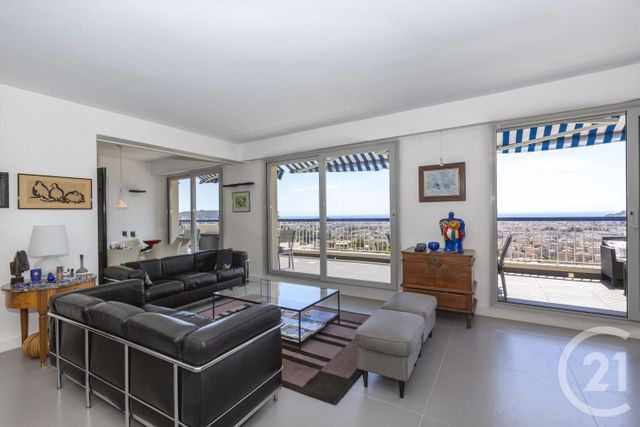 Afficher la photo en grand Appartement F5 à vendre - 5 pièces - 133.0 m2 - NICE - 06 - PROVENCE-ALPES-COTE-D-AZUR - Century 21 Lafage Transactions