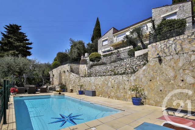 Afficher la photo en grand maison à vendre - 7 pièces - 225.0 m2 - VILLEFRANCHE SUR MER - 06 - PROVENCE-ALPES-COTE-D-AZUR - Century 21 Lafage Transactions
