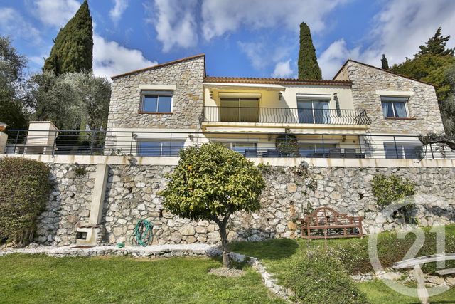 Afficher la photo en grand maison à vendre - 7 pièces - 225.0 m2 - VILLEFRANCHE SUR MER - 06 - PROVENCE-ALPES-COTE-D-AZUR - Century 21 Lafage Transactions