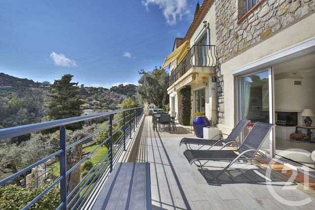 Afficher la photo en grand maison à vendre - 7 pièces - 225.0 m2 - VILLEFRANCHE SUR MER - 06 - PROVENCE-ALPES-COTE-D-AZUR - Century 21 Lafage Transactions