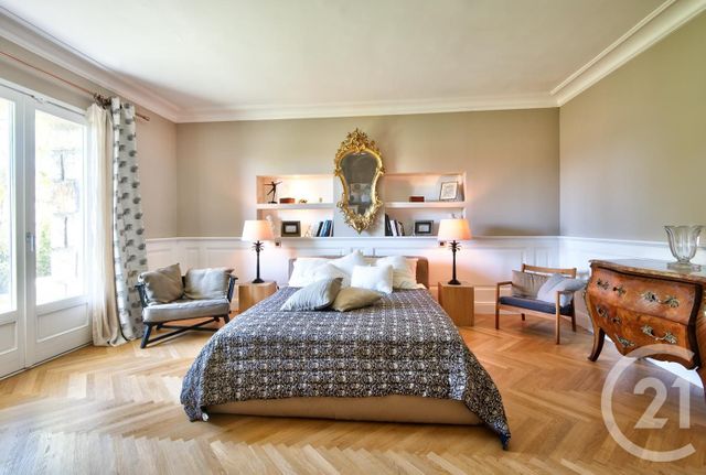 Afficher la photo en grand maison à vendre - 5 pièces - 240.0 m2 - NICE - 06 - PROVENCE-ALPES-COTE-D-AZUR - Century 21 Lafage Transactions