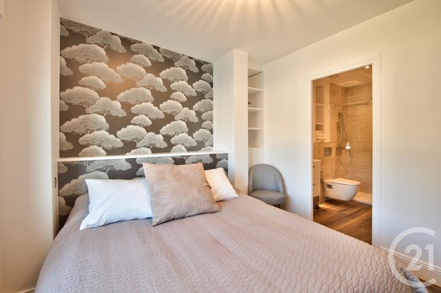 Afficher la photo en grand Appartement F6 à louer - 6 pièces - 180.0 m2 - NICE - 06 - PROVENCE-ALPES-COTE-D-AZUR - Century 21 Lafage Transactions