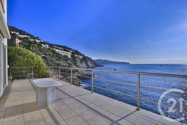 maison à vendre - 5 pièces - 160.0 m2 - NICE - 06 - PROVENCE-ALPES-COTE-D-AZUR - Century 21 Lafage Transactions maison à vendre - 5 pièces - 160.0 m2 - NICE - 06 - PROVENCE-ALPES-COTE-D-AZUR - Century 21 Lafage Transactions