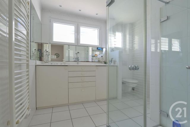 maison à vendre - 5 pièces - 160.0 m2 - NICE - 06 - PROVENCE-ALPES-COTE-D-AZUR - Century 21 Lafage Transactions maison à vendre - 5 pièces - 160.0 m2 - NICE - 06 - PROVENCE-ALPES-COTE-D-AZUR - Century 21 Lafage Transactions