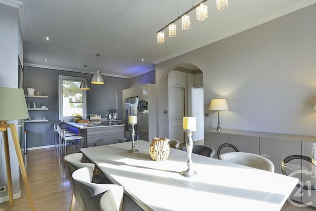 Afficher la photo en grand Appartement F3 à vendre - 3 pièces - 82.0 m2 - NICE - 06 - PROVENCE-ALPES-COTE-D-AZUR - Century 21 Lafage Transactions