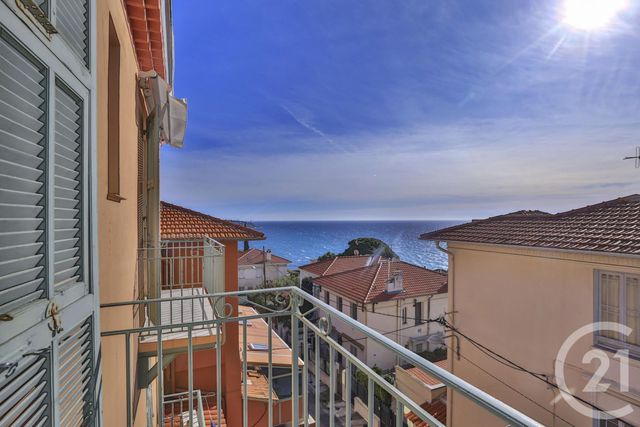 Afficher la photo en grand Appartement F3 à vendre - 3 pièces - 82.0 m2 - NICE - 06 - PROVENCE-ALPES-COTE-D-AZUR - Century 21 Lafage Transactions