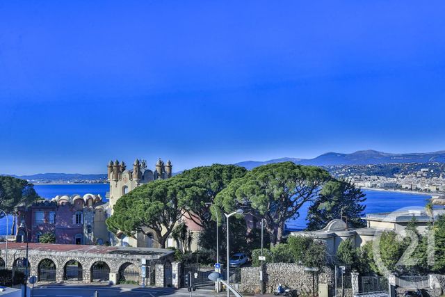 Appartement F4 à vendre - 4 pièces - 97.0 m2 - NICE - 06 - PROVENCE-ALPES-COTE-D-AZUR - Century 21 Lafage Transactions Appartement F4 à vendre - 4 pièces - 97.0 m2 - NICE - 06 - PROVENCE-ALPES-COTE-D-AZUR - Century 21 Lafage Transactions