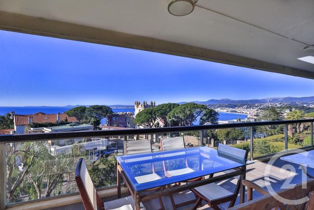 Appartement F4 à vendre - 4 pièces - 97.0 m2 - NICE - 06 - PROVENCE-ALPES-COTE-D-AZUR - Century 21 Lafage Transactions Appartement F4 à vendre - 4 pièces - 97.0 m2 - NICE - 06 - PROVENCE-ALPES-COTE-D-AZUR - Century 21 Lafage Transactions