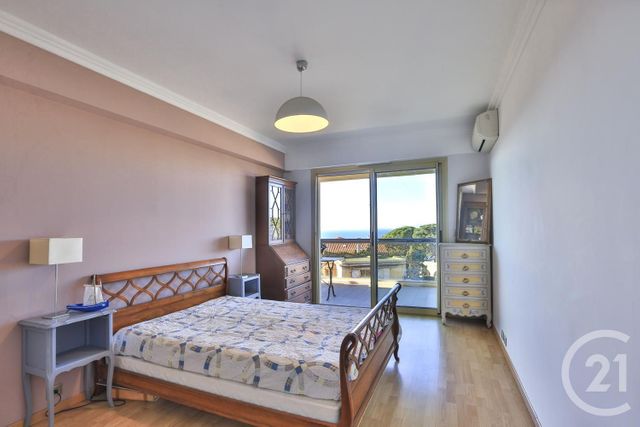 Appartement F4 à vendre - 4 pièces - 97.0 m2 - NICE - 06 - PROVENCE-ALPES-COTE-D-AZUR - Century 21 Lafage Transactions Appartement F4 à vendre - 4 pièces - 97.0 m2 - NICE - 06 - PROVENCE-ALPES-COTE-D-AZUR - Century 21 Lafage Transactions