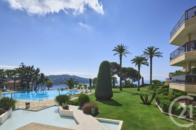 Afficher la photo en grand Appartement F4 à vendre - 4 pièces - 139.0 m2 - NICE - 06 - PROVENCE-ALPES-COTE-D-AZUR - Century 21 Lafage Transactions