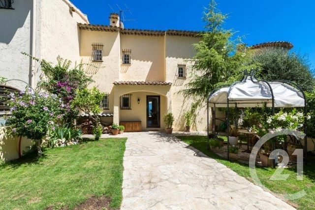 Afficher la photo en grand maison à vendre - 6 pièces - 210.0 m2 - VILLEFRANCHE SUR MER - 06 - PROVENCE-ALPES-COTE-D-AZUR - Century 21 Lafage Transactions