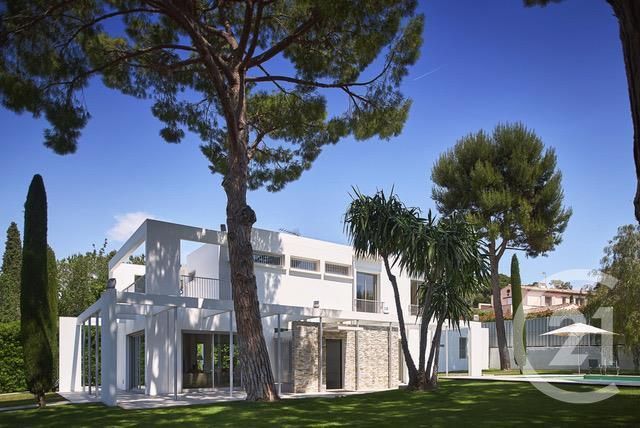 Afficher la photo en grand maison à vendre - 6 pièces - 290.0 m2 - JUAN LES PINS - 06 - PROVENCE-ALPES-COTE-D-AZUR - Century 21 Lafage Transactions