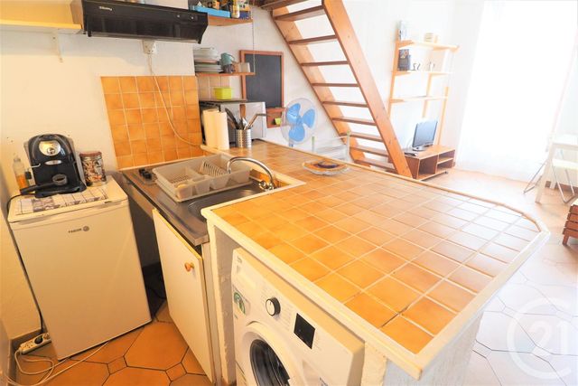 Appartement F1 à louer - 1 pièce - 27.94 m2 - NICE - 06 - PROVENCE-ALPES-COTE-D-AZUR - Century 21 Lafage Transactions Appartement F1 à louer - 1 pièce - 27.94 m2 - NICE - 06 - PROVENCE-ALPES-COTE-D-AZUR - Century 21 Lafage Transactions