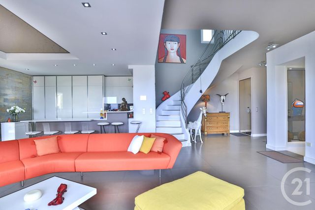 Afficher la photo en grand maison à vendre - 6 pièces - 190.0 m2 - NICE - 06 - PROVENCE-ALPES-COTE-D-AZUR - Century 21 Lafage Transactions