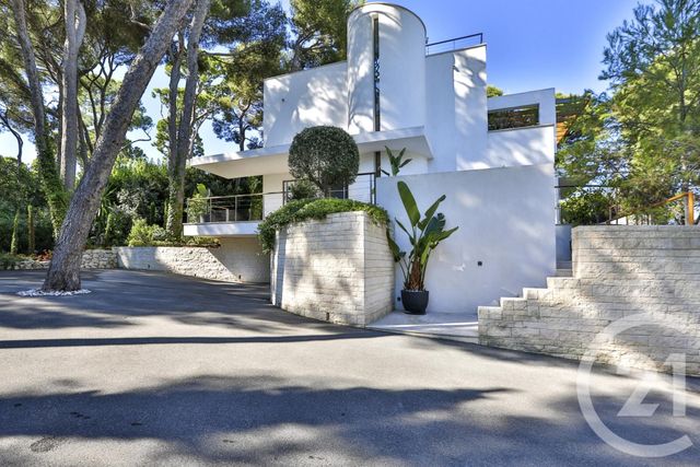 Afficher la photo en grand maison à vendre - 6 pièces - 300.0 m2 - ST JEAN CAP FERRAT - 06 - PROVENCE-ALPES-COTE-D-AZUR - Century 21 Lafage Transactions