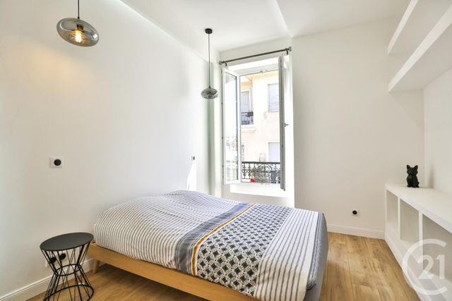 Afficher la photo en grand Appartement F3 à vendre - 3 pièces - 49.02 m2 - NICE - 06 - PROVENCE-ALPES-COTE-D-AZUR - Century 21 Lafage Transactions