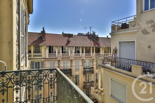 Afficher la photo en grand Appartement F3 à vendre - 3 pièces - 49.02 m2 - NICE - 06 - PROVENCE-ALPES-COTE-D-AZUR - Century 21 Lafage Transactions