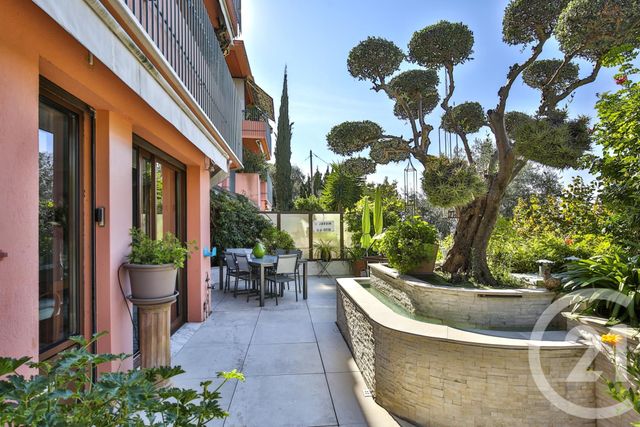 Afficher la photo en grand Appartement F4 à vendre - 4 pièces - 95.0 m2 - NICE - 06 - PROVENCE-ALPES-COTE-D-AZUR - Century 21 Lafage Transactions
