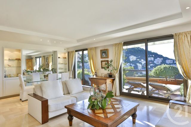 Afficher la photo en grand Appartement F4 à vendre - 4 pièces - 114.0 m2 - NICE - 06 - PROVENCE-ALPES-COTE-D-AZUR - Century 21 Lafage Transactions
