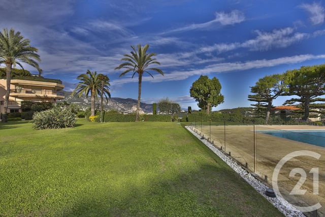 Afficher la photo en grand Appartement F4 à vendre - 4 pièces - 170.01 m2 - NICE - 06 - PROVENCE-ALPES-COTE-D-AZUR - Century 21 Lafage Transactions