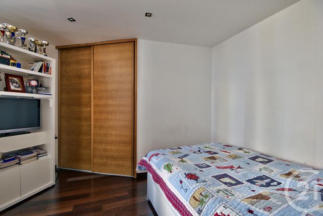 Afficher la photo en grand Appartement F4 à vendre - 4 pièces - 105.12 m2 - NICE - 06 - PROVENCE-ALPES-COTE-D-AZUR - Century 21 Lafage Transactions