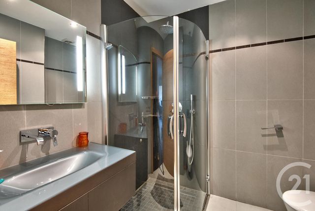 Afficher la photo en grand Appartement F4 à vendre - 4 pièces - 105.12 m2 - NICE - 06 - PROVENCE-ALPES-COTE-D-AZUR - Century 21 Lafage Transactions