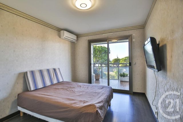 Appartement F2 à vendre - 2 pièces - 49.78 m2 - NICE - 06 - PROVENCE-ALPES-COTE-D-AZUR - Century 21 Lafage Transactions Appartement F2 à vendre - 2 pièces - 49.78 m2 - NICE - 06 - PROVENCE-ALPES-COTE-D-AZUR - Century 21 Lafage Transactions