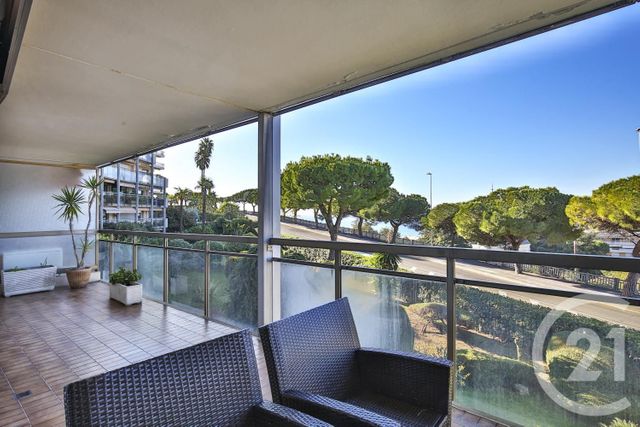 Appartement F2 à vendre - 2 pièces - 49.78 m2 - NICE - 06 - PROVENCE-ALPES-COTE-D-AZUR - Century 21 Lafage Transactions Appartement F2 à vendre - 2 pièces - 49.78 m2 - NICE - 06 - PROVENCE-ALPES-COTE-D-AZUR - Century 21 Lafage Transactions