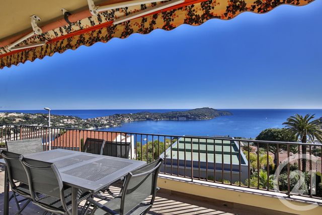 Afficher la photo en grand Appartement F8 à vendre - 5 pièces - 214.0 m2 - VILLEFRANCHE SUR MER - 06 - PROVENCE-ALPES-COTE-D-AZUR - Century 21 Lafage Transactions