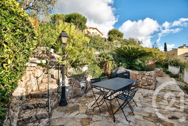 Afficher la photo en grand Appartement F8 à vendre - 5 pièces - 214.0 m2 - VILLEFRANCHE SUR MER - 06 - PROVENCE-ALPES-COTE-D-AZUR - Century 21 Lafage Transactions