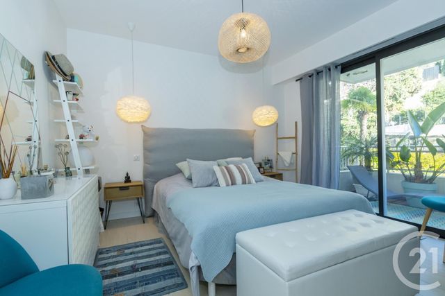 Afficher la photo en grand Appartement F3 à vendre - 3 pièces - 86.04 m2 - NICE - 06 - PROVENCE-ALPES-COTE-D-AZUR - Century 21 Lafage Transactions
