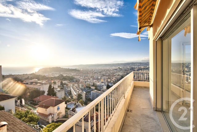 Afficher la photo en grand Appartement F3 à vendre - 3 pièces - 69.36 m2 - NICE - 06 - PROVENCE-ALPES-COTE-D-AZUR - Century 21 Lafage Transactions