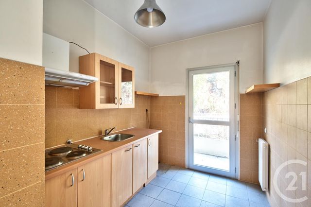 Afficher la photo en grand Appartement F3 à vendre - 3 pièces - 69.36 m2 - NICE - 06 - PROVENCE-ALPES-COTE-D-AZUR - Century 21 Lafage Transactions
