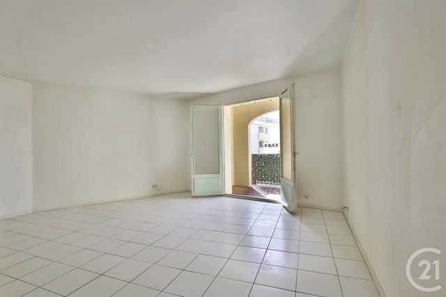 Afficher la photo en grand Appartement F3 à vendre - 3 pièces - 67.0 m2 - NICE - 06 - PROVENCE-ALPES-COTE-D-AZUR - Century 21 Lafage Transactions