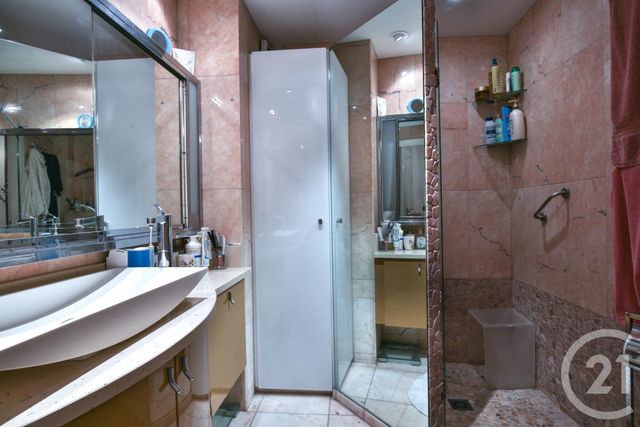 Appartement F3 à vendre - 3 pièces - 87.36 m2 - NICE - 06 - PROVENCE-ALPES-COTE-D-AZUR - Century 21 Lafage Transactions Appartement F3 à vendre - 3 pièces - 87.36 m2 - NICE - 06 - PROVENCE-ALPES-COTE-D-AZUR - Century 21 Lafage Transactions