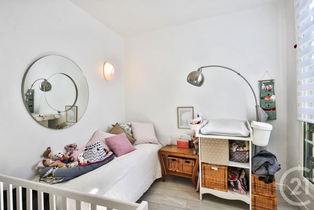 Appartement F4 à vendre - 4 pièces - 82.16 m2 - NICE - 06 - PROVENCE-ALPES-COTE-D-AZUR - Century 21 Lafage Transactions Appartement F4 à vendre - 4 pièces - 82.16 m2 - NICE - 06 - PROVENCE-ALPES-COTE-D-AZUR - Century 21 Lafage Transactions