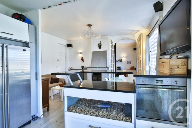 Appartement F4 à vendre - 4 pièces - 82.16 m2 - NICE - 06 - PROVENCE-ALPES-COTE-D-AZUR - Century 21 Lafage Transactions Appartement F4 à vendre - 4 pièces - 82.16 m2 - NICE - 06 - PROVENCE-ALPES-COTE-D-AZUR - Century 21 Lafage Transactions
