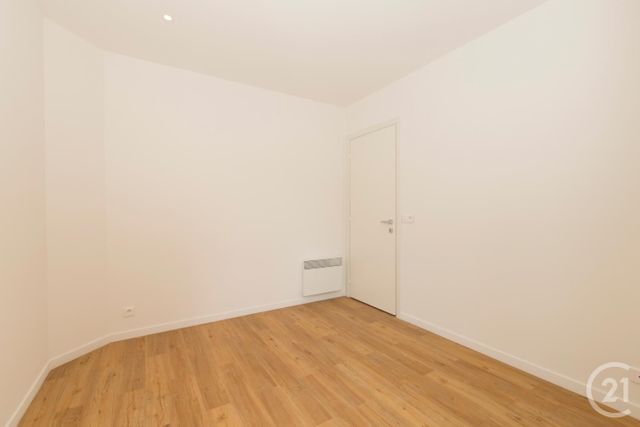Appartement F1 à louer - 1 pièce - 23.35 m2 - NICE - 06 - PROVENCE-ALPES-COTE-D-AZUR - Century 21 Lafage Transactions Appartement F1 à louer - 1 pièce - 23.35 m2 - NICE - 06 - PROVENCE-ALPES-COTE-D-AZUR - Century 21 Lafage Transactions