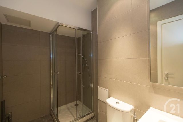 Appartement F1 à louer - 1 pièce - 23.35 m2 - NICE - 06 - PROVENCE-ALPES-COTE-D-AZUR - Century 21 Lafage Transactions Appartement F1 à louer - 1 pièce - 23.35 m2 - NICE - 06 - PROVENCE-ALPES-COTE-D-AZUR - Century 21 Lafage Transactions