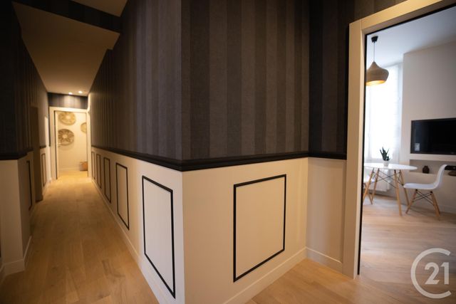 Afficher la photo en grand Appartement F2 à vendre - 2 pièces - 33.09 m2 - NICE - 06 - PROVENCE-ALPES-COTE-D-AZUR - Century 21 Lafage Transactions